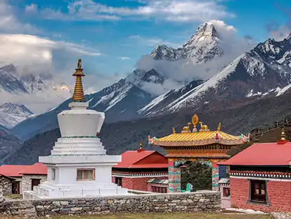 Feel the Essence of Buddhism in Ladakh